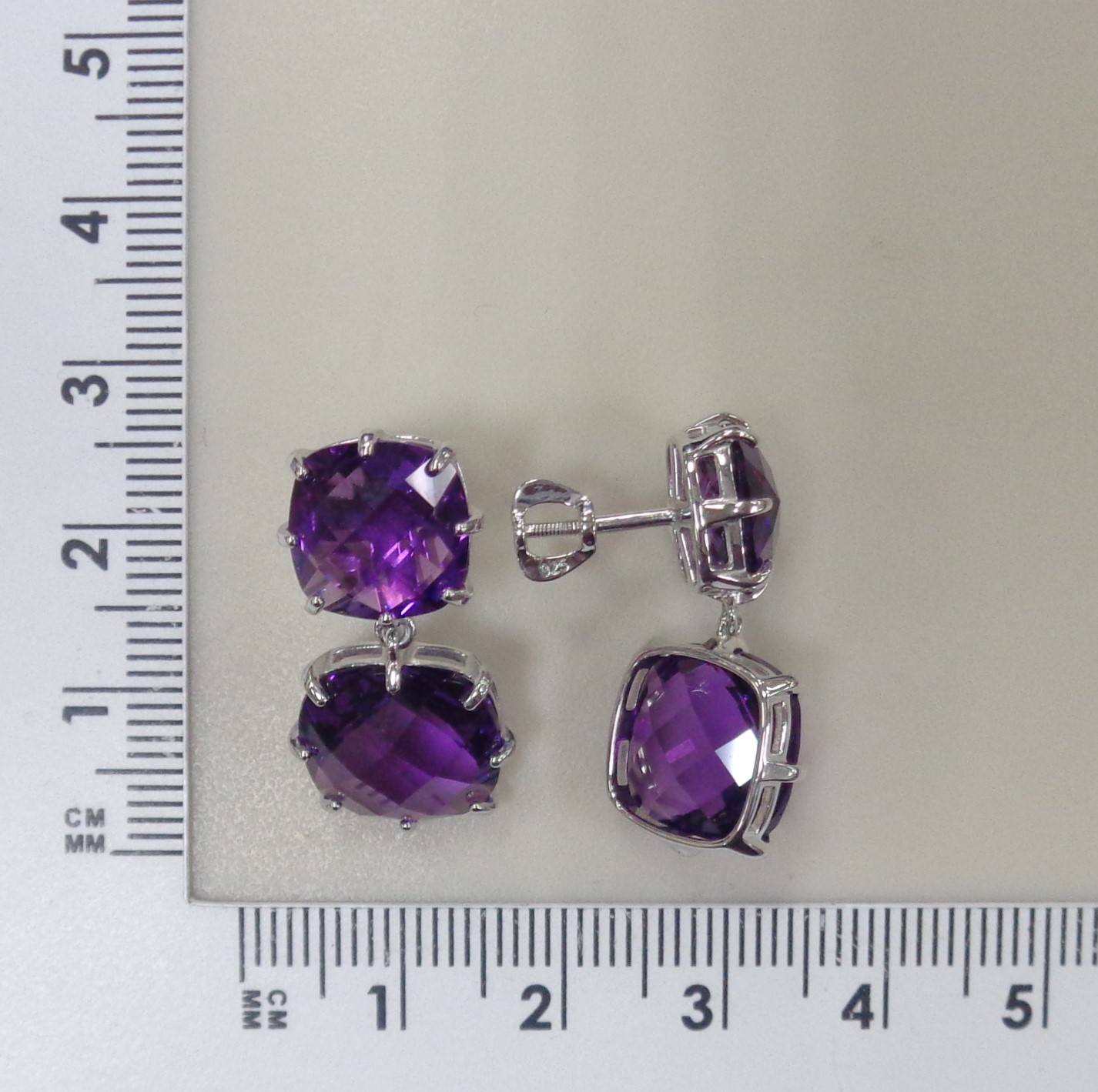 Серебряные серьги с аметистами